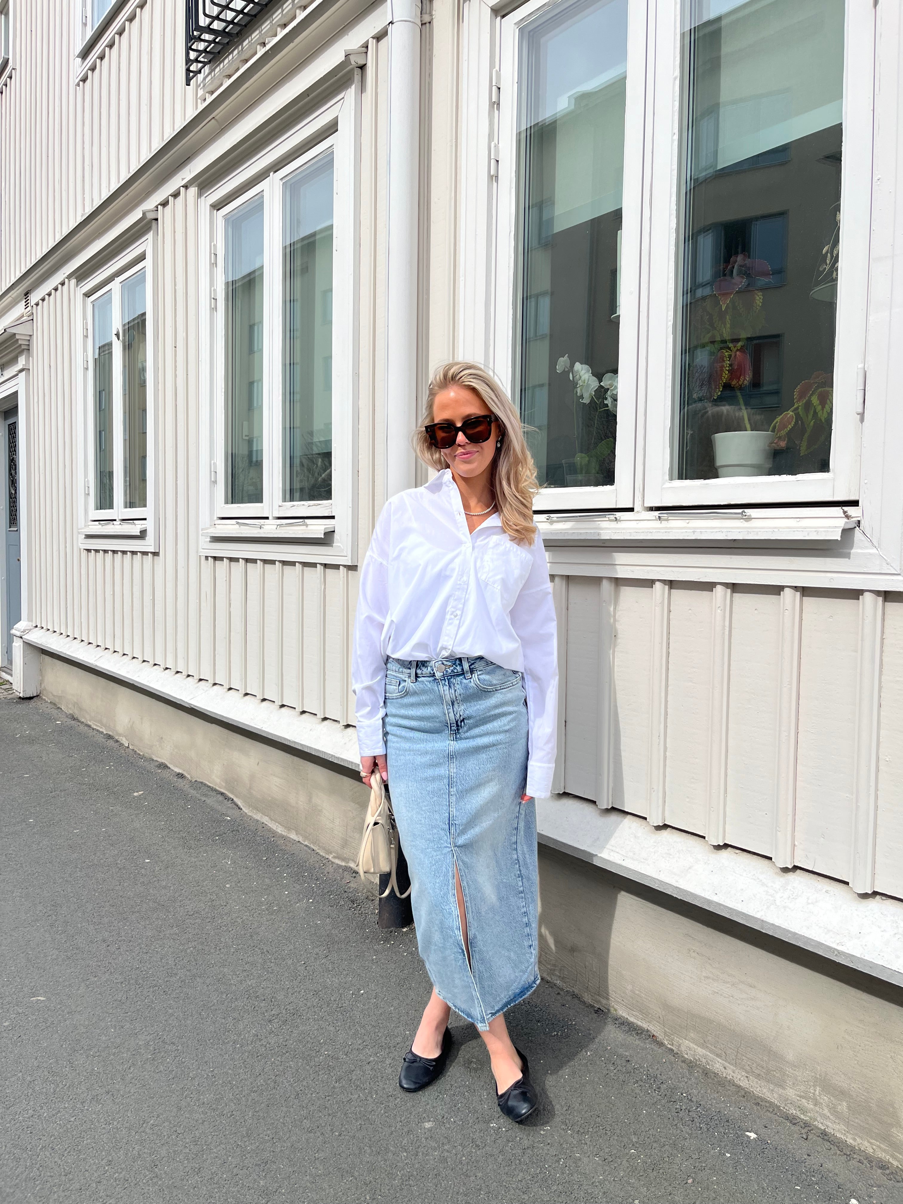 VIJAF Midi Skirt - Light Blue Denim